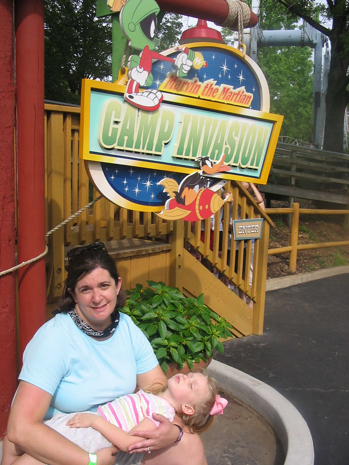 2007_06_25 6 Flags B with Cate asleep.jpg